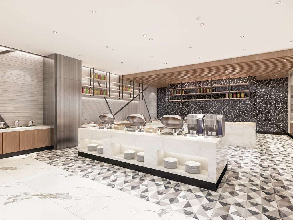 Hotel Novotel Hongqiao 4*